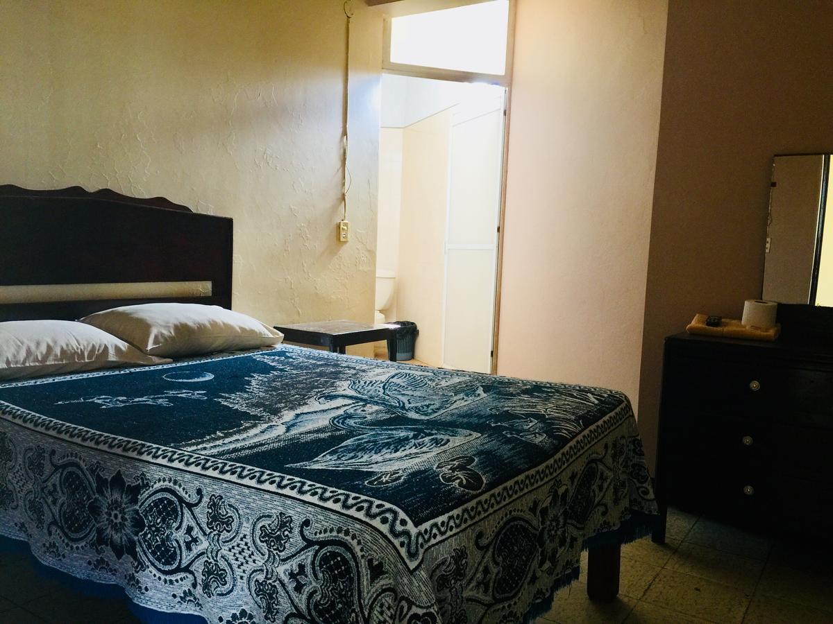 Hotel Emil Tequila Esterno foto
